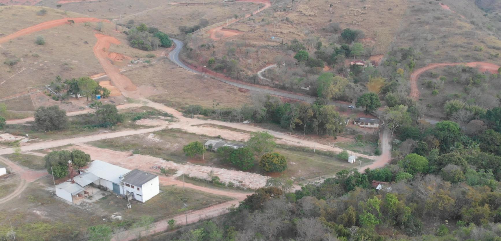 Vista panorâmica aérea das chácaras Jardins do Pontal em Governador Valadares - MG