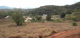 Chácara plana com infraestrutura completa - água, luz e biodigestor em Governador Valadares